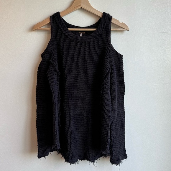 Free People Sunrise Cold Shoulder Waffle Knit Sweater in Black Size XS - Picture 2 of 8